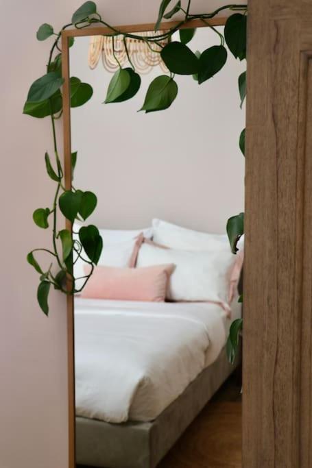 Apartment Hyem At *
